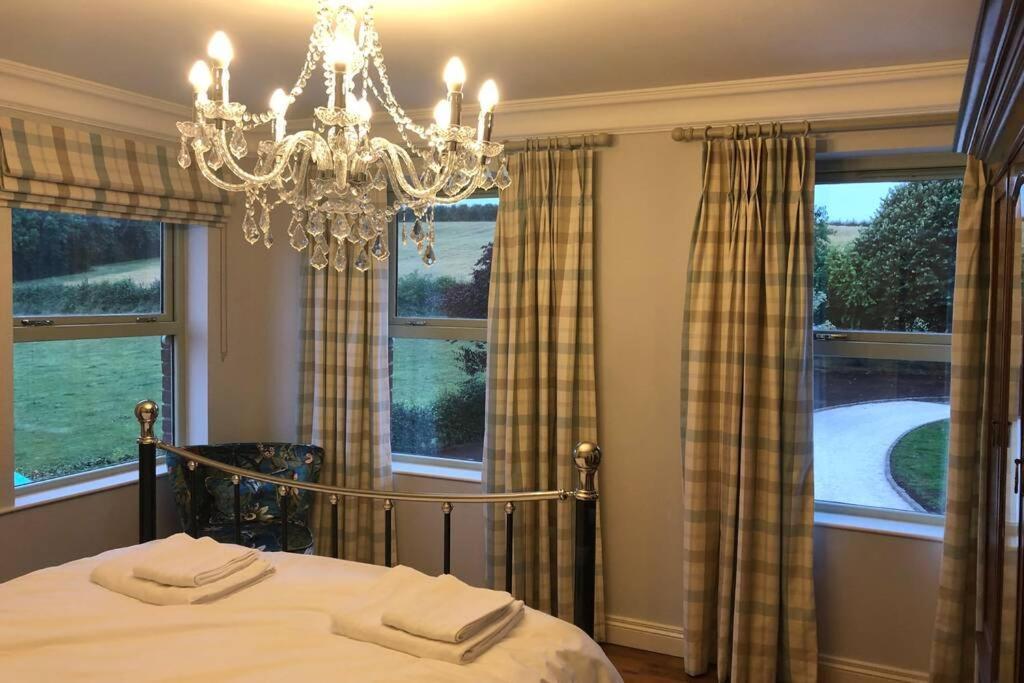 מגהרפלט Ballyheifer House - A Beautiful 5 Bedroom Home. מראה חיצוני תמונה